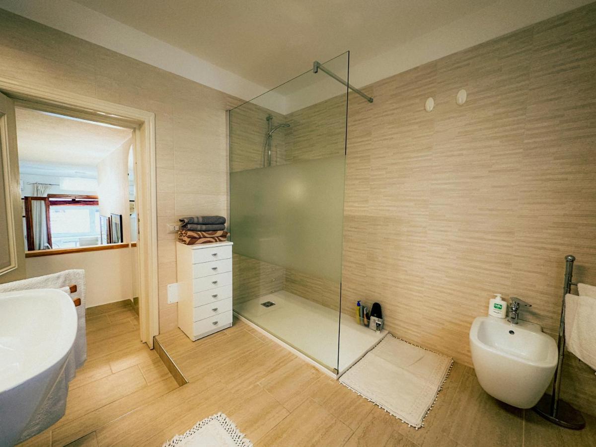 Appartamento Vicino Al Centro Di Olbia Ngoại thất bức ảnh